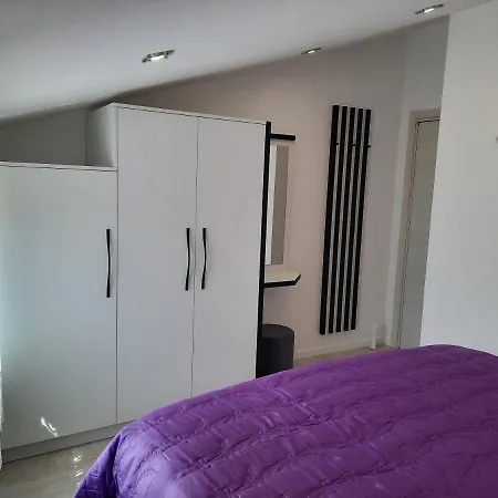 Apartment Alfa *