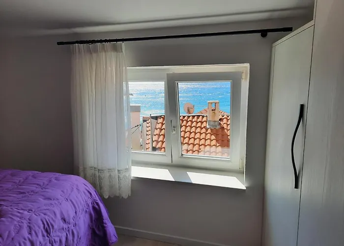 Alfa Apartmán *